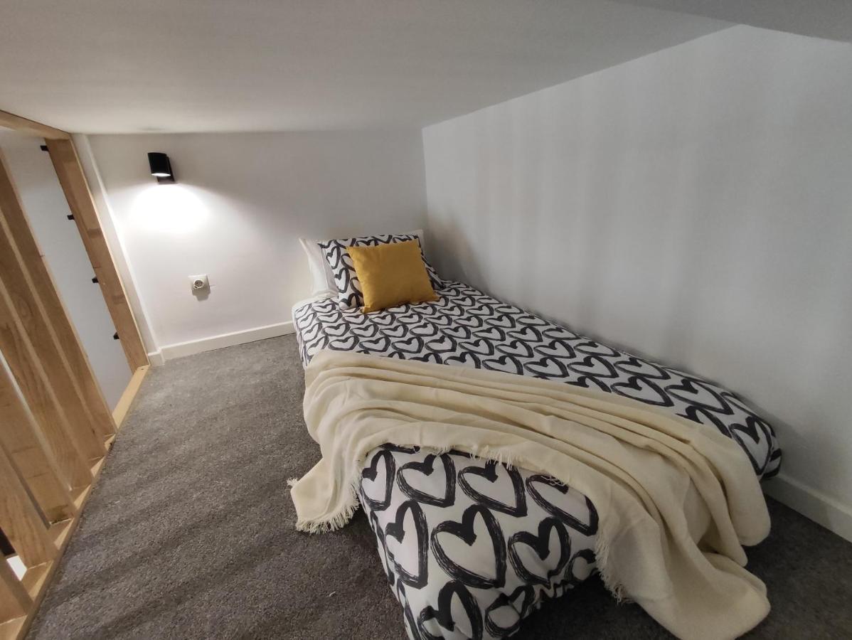 Precioso Apartamento En Puente Vallecas, Madrid. D Exterior photo